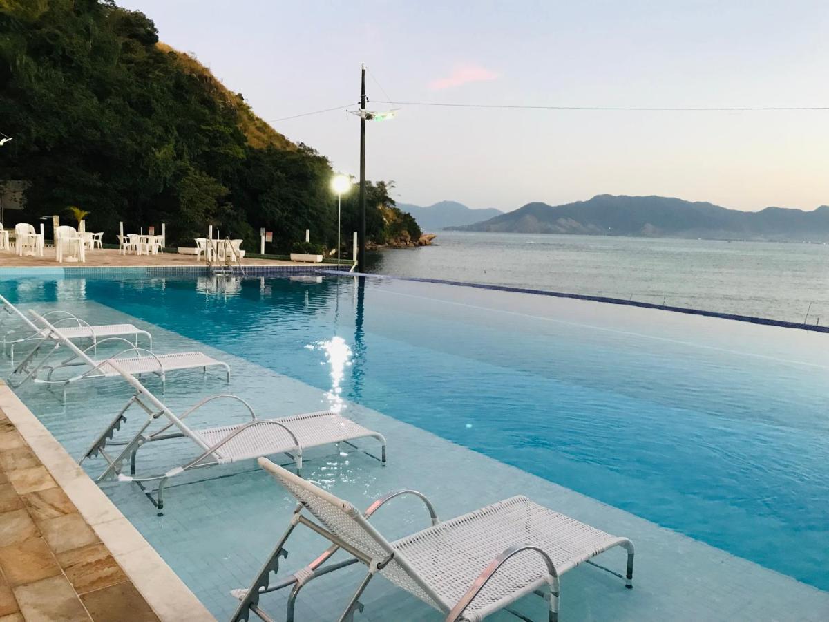 Apartamento Pe Na Areia Frente Para O Mar E Piscina Na Prainha Caraguatatuba Exterior photo